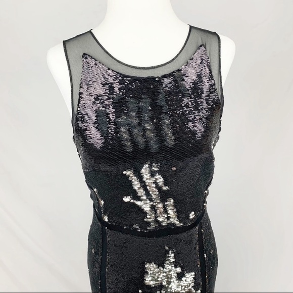 Julia Jordan Sequin and Mesh Cocktail Dress - Picture 8 of 12